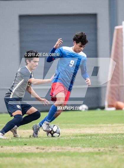 Thumbnail 3 in Jefferson vs. O'Connor (Scrimmage) photogallery.