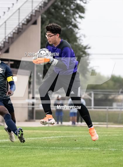 Thumbnail 3 in Jefferson vs. O'Connor (Scrimmage) photogallery.
