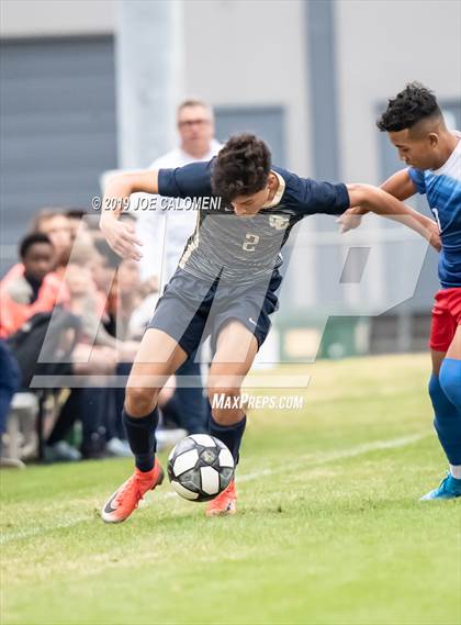 Thumbnail 2 in Jefferson vs. O'Connor (Scrimmage) photogallery.