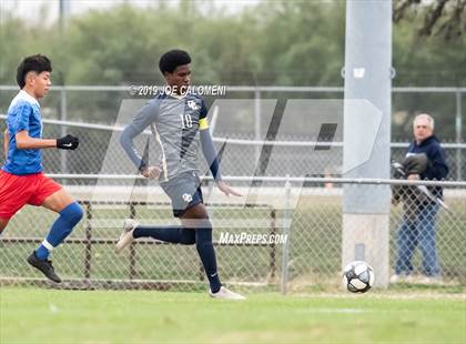 Thumbnail 1 in Jefferson vs. O'Connor (Scrimmage) photogallery.