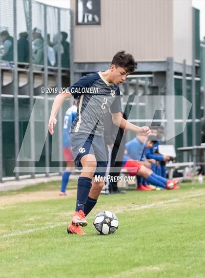 Thumbnail 2 in Jefferson vs. O'Connor (Scrimmage) photogallery.