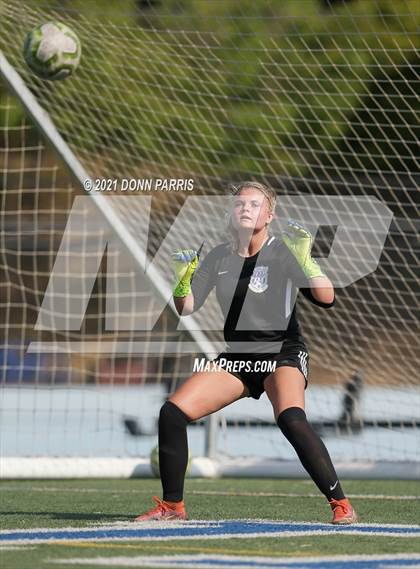 Thumbnail 1 in Temple City @ San Dimas (CIF SS D4 First Round) photogallery.