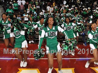 Thumbnail 3 in Compton vs. Lincoln (CIF SoCal D2 Final) photogallery.