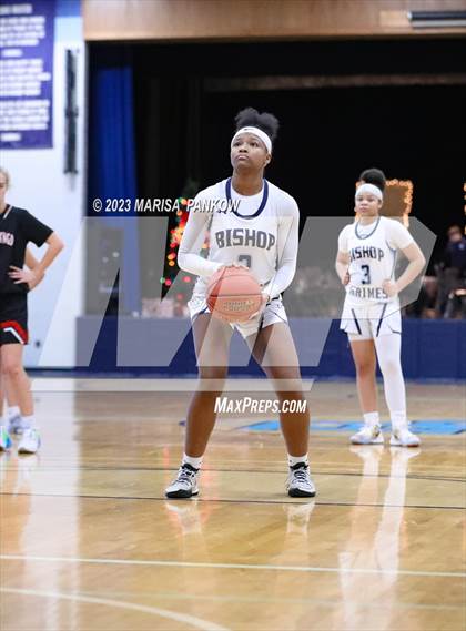 Thumbnail 2 in Bishop Grimes vs Chittenango photogallery.
