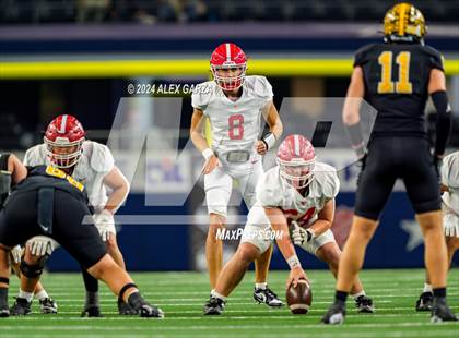 Thumbnail 3 in Columbus @ Malakoff (UIL 3A Division I Football Final) photogallery.