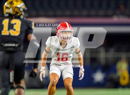 Thumbnail 2 in Columbus @ Malakoff (UIL 3A Division I Football Final) photogallery.