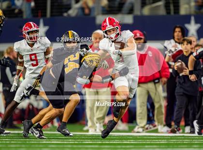 Thumbnail 3 in Columbus @ Malakoff (UIL 3A Division I Football Final) photogallery.
