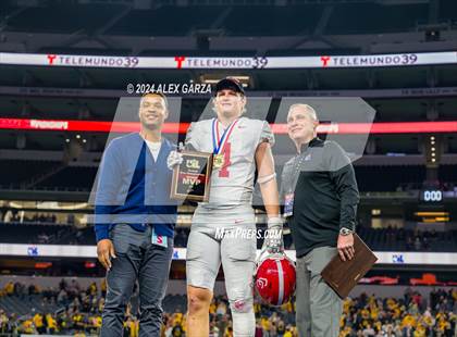 Thumbnail 3 in Columbus @ Malakoff (UIL 3A Division I Football Final) photogallery.