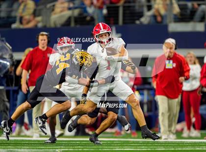 Thumbnail 1 in Columbus @ Malakoff (UIL 3A Division I Football Final) photogallery.