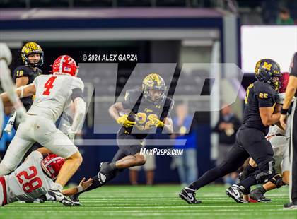 Thumbnail 3 in Columbus @ Malakoff (UIL 3A Division I Football Final) photogallery.