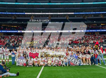 Thumbnail 3 in Columbus @ Malakoff (UIL 3A Division I Football Final) photogallery.