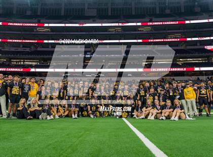 Thumbnail 1 in Columbus @ Malakoff (UIL 3A Division I Football Final) photogallery.