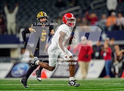 Thumbnail 1 in Columbus @ Malakoff (UIL 3A Division I Football Final) photogallery.