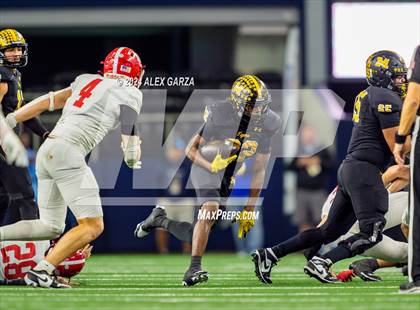 Thumbnail 3 in Columbus @ Malakoff (UIL 3A Division I Football Final) photogallery.