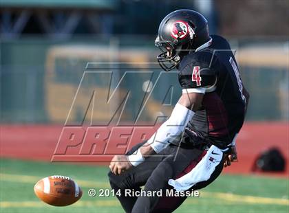 Thumbnail 2 in Valley Regional/Old Lyme vs. Ansonia (CIAC Class S-Large Final) photogallery.