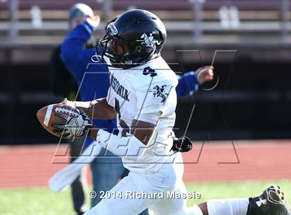 Thumbnail 2 in Valley Regional/Old Lyme vs. Ansonia (CIAC Class S-Large Final) photogallery.