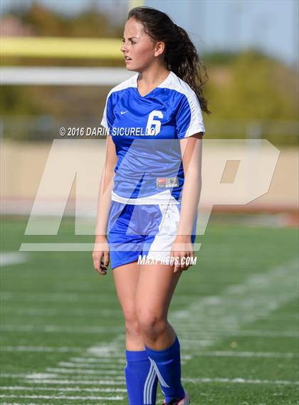 Thumbnail 2 in Desert Ridge vs. Fountain Hills (Coyote Classic Tournament ) photogallery.