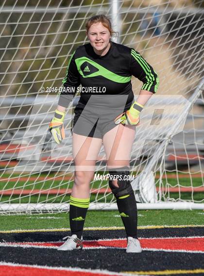 Thumbnail 1 in Desert Ridge vs. Fountain Hills (Coyote Classic Tournament ) photogallery.