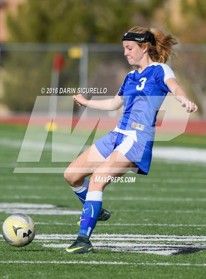 Thumbnail 3 in Desert Ridge vs. Fountain Hills (Coyote Classic Tournament ) photogallery.