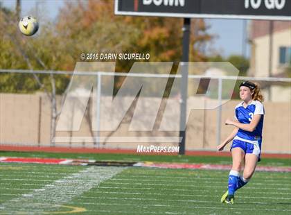 Thumbnail 3 in Desert Ridge vs. Fountain Hills (Coyote Classic Tournament ) photogallery.