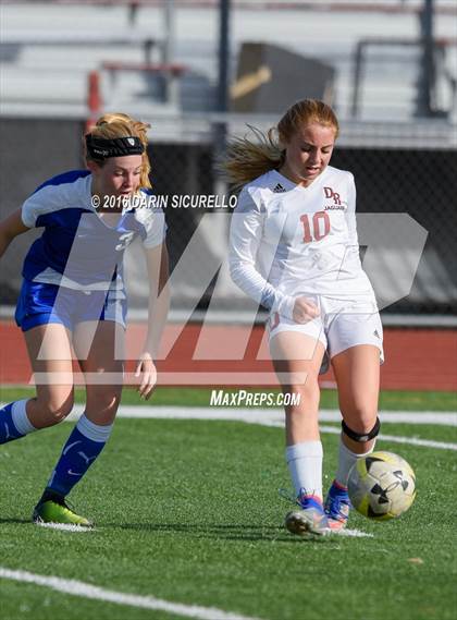 Thumbnail 2 in Desert Ridge vs. Fountain Hills (Coyote Classic Tournament ) photogallery.