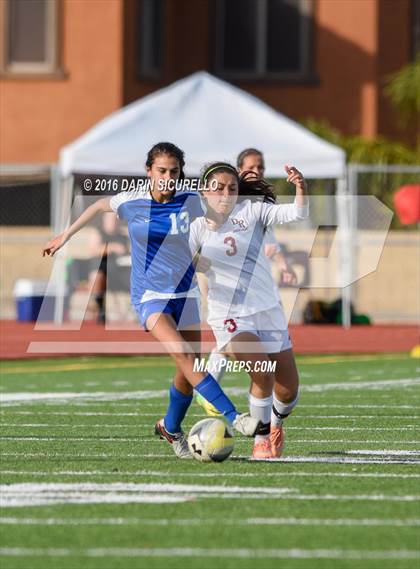Thumbnail 1 in Desert Ridge vs. Fountain Hills (Coyote Classic Tournament ) photogallery.