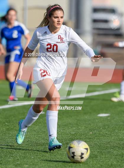 Thumbnail 2 in Desert Ridge vs. Fountain Hills (Coyote Classic Tournament ) photogallery.
