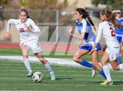 Thumbnail 2 in Desert Ridge vs. Fountain Hills (Coyote Classic Tournament ) photogallery.