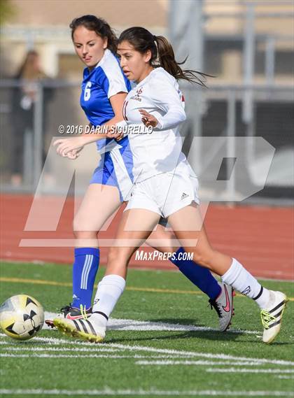 Thumbnail 1 in Desert Ridge vs. Fountain Hills (Coyote Classic Tournament ) photogallery.