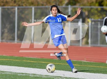 Thumbnail 1 in Desert Ridge vs. Fountain Hills (Coyote Classic Tournament ) photogallery.