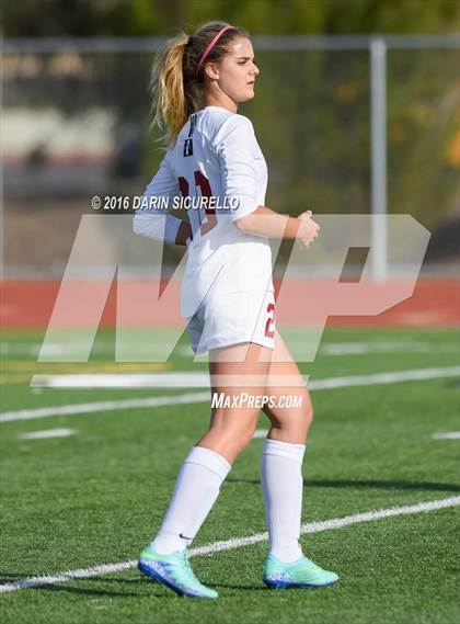 Thumbnail 1 in Desert Ridge vs. Fountain Hills (Coyote Classic Tournament ) photogallery.