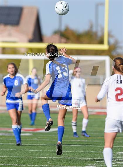 Thumbnail 1 in Desert Ridge vs. Fountain Hills (Coyote Classic Tournament ) photogallery.