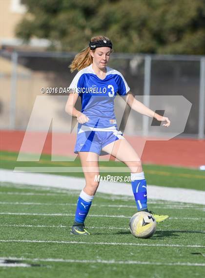 Thumbnail 1 in Desert Ridge vs. Fountain Hills (Coyote Classic Tournament ) photogallery.
