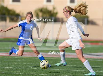 Thumbnail 1 in Desert Ridge vs. Fountain Hills (Coyote Classic Tournament ) photogallery.