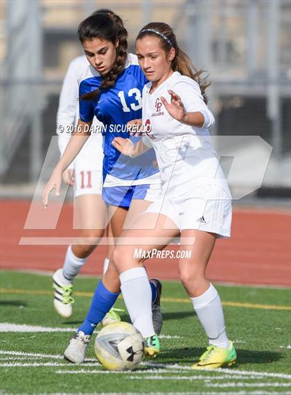 Thumbnail 2 in Desert Ridge vs. Fountain Hills (Coyote Classic Tournament ) photogallery.