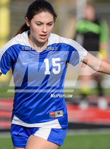 Thumbnail 1 in Desert Ridge vs. Fountain Hills (Coyote Classic Tournament ) photogallery.