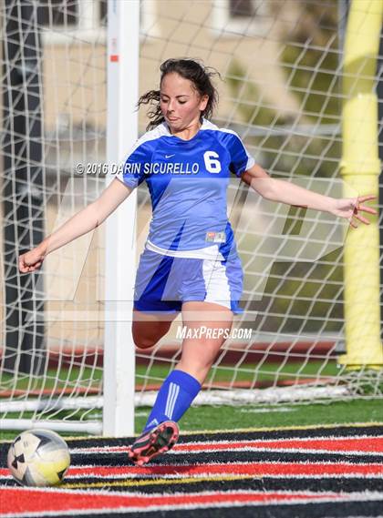 Thumbnail 3 in Desert Ridge vs. Fountain Hills (Coyote Classic Tournament ) photogallery.