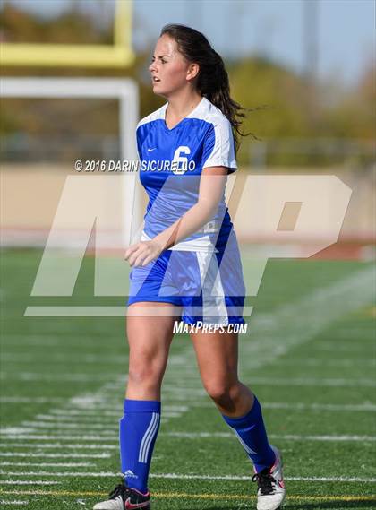 Thumbnail 1 in Desert Ridge vs. Fountain Hills (Coyote Classic Tournament ) photogallery.