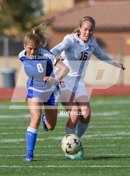 Thumbnail 2 in Desert Ridge vs. Fountain Hills (Coyote Classic Tournament ) photogallery.