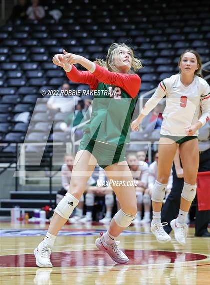 Thumbnail 1 in The Woodlands vs. Dripping Springs (UIL 6A Semifinal) photogallery.