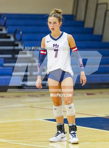 Thumbnail 2 in Hardin-Jefferson vs Chester (Hardin-Jefferson Varsity Tournament) photogallery.
