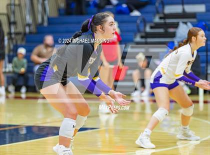 Thumbnail 3 in Hardin-Jefferson vs Chester (Hardin-Jefferson Varsity Tournament) photogallery.