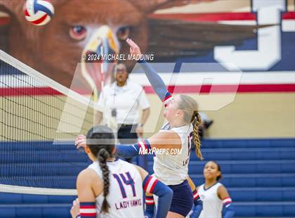 Thumbnail 1 in Hardin-Jefferson vs Chester (Hardin-Jefferson Varsity Tournament) photogallery.
