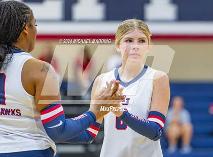 Thumbnail 3 in Hardin-Jefferson vs Chester (Hardin-Jefferson Varsity Tournament) photogallery.