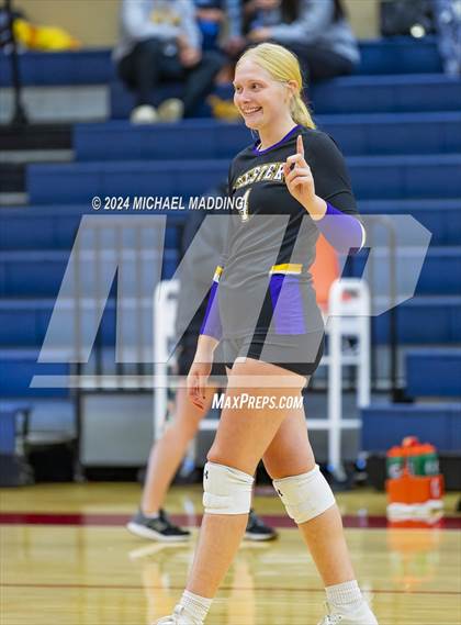Thumbnail 2 in Hardin-Jefferson vs Chester (Hardin-Jefferson Varsity Tournament) photogallery.