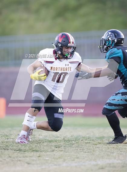 Thumbnail 1 in Northgate vs Deer Valley photogallery.