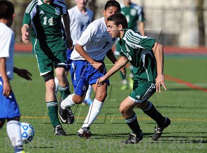 Thumbnail 1 in Carle Place vs. Ichabod Crane (NYSPHSAA Class B Semifinal) photogallery.