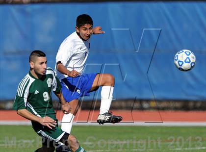 Thumbnail 3 in Carle Place vs. Ichabod Crane (NYSPHSAA Class B Semifinal) photogallery.