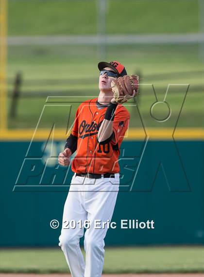 Thumbnail 1 in West Middlesex vs Rocky Grove (PIAA D10 A Final) photogallery.