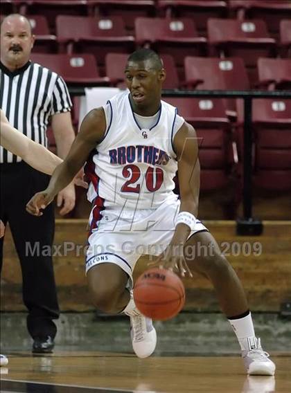 Thumbnail 2 in Modesto Christian vs. Christian Brothers (CIF SJS D4 Final) photogallery.
